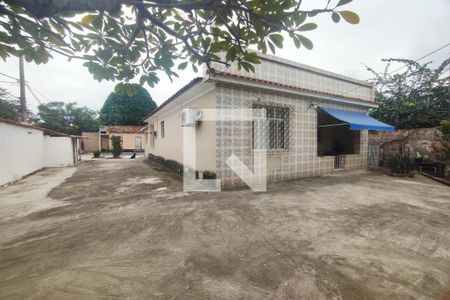 Casa à venda com 500m², 2 quartos e 1 vaga Casa à venda com 500m², 2 quartos e 1 vagaÁrea externa