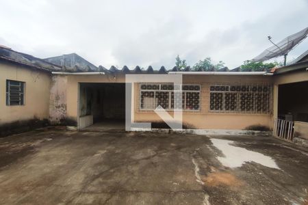 Casa à venda com 500m², 2 quartos e 1 vaga Casa à venda com 500m², 2 quartos e 1 vagaÁrea externa