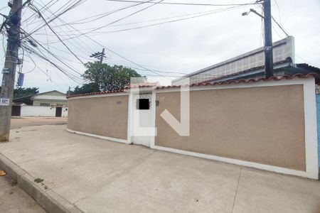 Casa à venda com 500m², 2 quartos e 1 vaga Casa à venda com 500m², 2 quartos e 1 vagaFachada