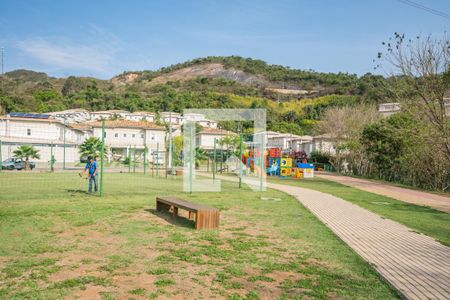 Casa de condomínio à venda com 126m², 3 quartos e 2 vagas Casa de condomínio à venda com 126m², 3 quartos e 2 vagasPlayground