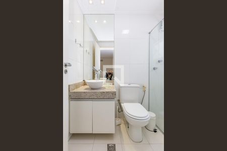 Casa de condomínio à venda com 126m², 3 quartos e 2 vagas Casa de condomínio à venda com 126m², 3 quartos e 2 vagasBanheiro Social