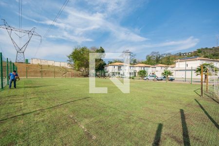 Casa de condomínio à venda com 126m², 3 quartos e 2 vagas Casa de condomínio à venda com 126m², 3 quartos e 2 vagasQuadra Esportiva