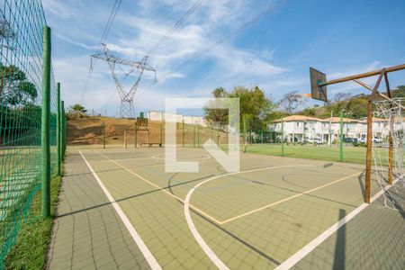 Casa de condomínio à venda com 126m², 3 quartos e 2 vagas Casa de condomínio à venda com 126m², 3 quartos e 2 vagasQuadra Esportiva