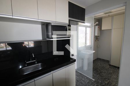 Sala / Cozinha de apartamento para alugar com 3 quartos, 89m² em Vila Ester (zona Norte), São Paulo