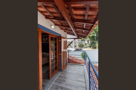 Casa para alugar com 450m², 3 quartos e 8 vagasSuíte 1 - Varanda