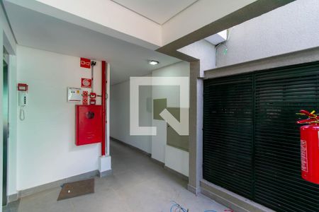 Apartamento para alugar com 38m², 2 quartos e sem vagaÁrea comum - Entrada