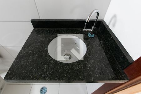 Apartamento à venda com 37m², 2 quartos e sem vaga Apartamento à venda com 37m², 2 quartos e sem vagaBanheiro