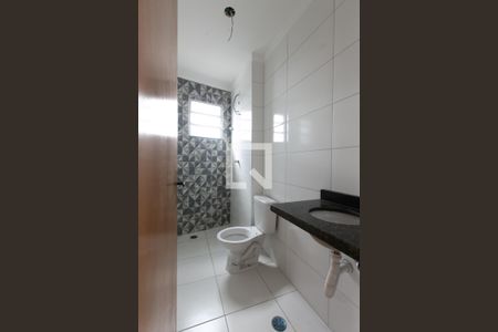 Apartamento à venda com 37m², 2 quartos e sem vaga Apartamento à venda com 37m², 2 quartos e sem vagaBanheiro