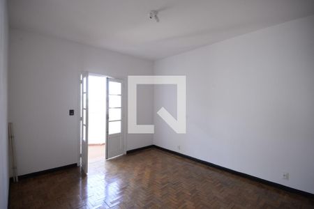 Casa à venda com 208m², 3 quartos e 3 vagasQuarto 1