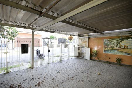 Casa à venda com 208m², 3 quartos e 3 vagasGaragem