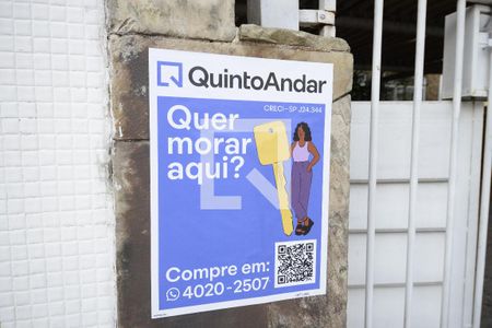 Casa à venda com 208m², 3 quartos e 3 vagasFachada