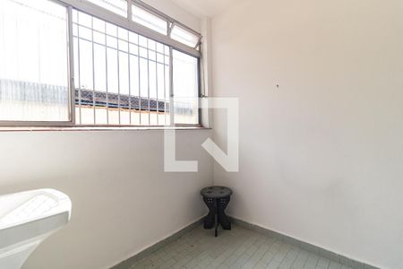 Apartamento à venda com 60m², 2 quartos e 1 vaga Apartamento à venda com 60m², 2 quartos e 1 vagaLavanderia