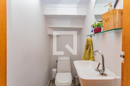 Casa à venda com 120m², 2 quartos e 2 vagasLavabo