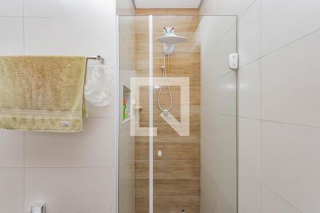 Casa à venda com 120m², 2 quartos e 2 vagasBanheiro