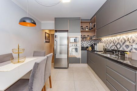 Casa à venda com 120m², 2 quartos e 2 vagasCozinha