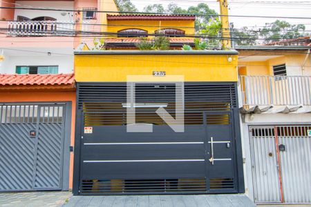 Casa à venda com 550m², 3 quartos e 2 vagasFachada