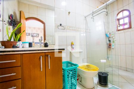 Casa à venda com 550m², 3 quartos e 2 vagasBanheiro do quarto 1