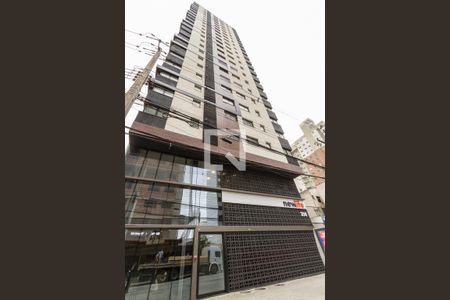 Apartamento para alugar com 34m², 2 quartos e sem vagaFachada e portaria