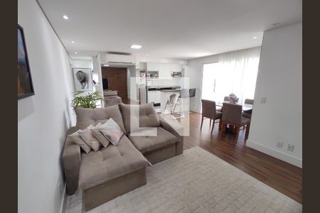 Apartamento à venda com 100m², 2 quartos e 2 vagasSala