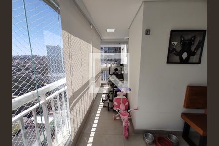 Apartamento à venda com 100m², 2 quartos e 2 vagasVaranda