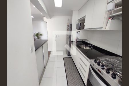 Apartamento à venda com 100m², 2 quartos e 2 vagasCozinha