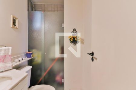 Apartamento à venda com 63m², 3 quartos e 1 vaga Apartamento à venda com 63m², 3 quartos e 1 vagaBanheiro Social