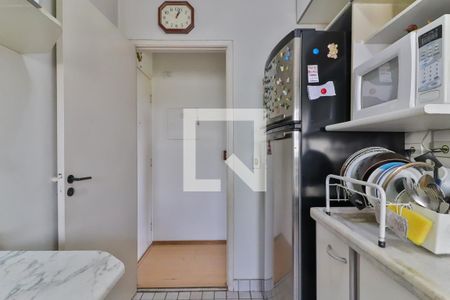 Apartamento à venda com 63m², 3 quartos e 1 vaga Apartamento à venda com 63m², 3 quartos e 1 vagaCozinha e Área de Serviço