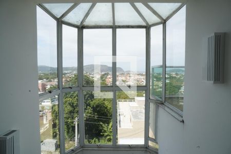 Casa à venda com 336m², 6 quartos e 4 vagasvitrô