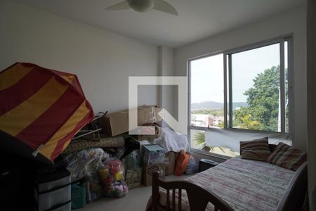 Casa à venda com 336m², 6 quartos e 4 vagasQuarto