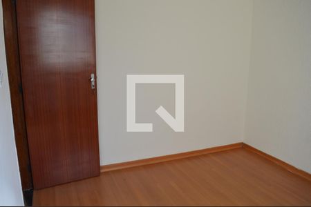 Quarto 1 de apartamento à venda com 2 quartos, 47m² em Arvoredo, Contagem
