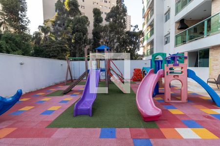 Apartamento à venda com 130m², 3 quartos e 2 vagasÁrea comum - Playground