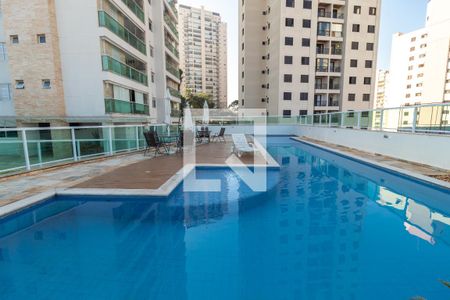 Apartamento à venda com 130m², 3 quartos e 2 vagasÁrea comum - Piscina