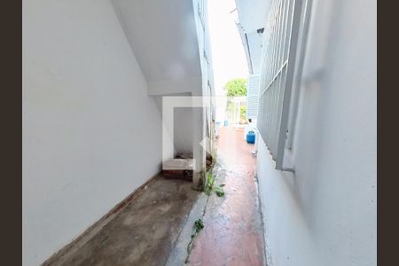 Casa à venda com 108m², 3 quartos e 3 vagas Casa à venda com 108m², 3 quartos e 3 vagasLavanderia