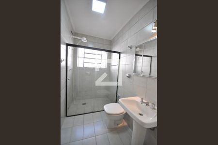 Casa à venda com 170m², 3 quartos e 2 vagasBanheiro Social