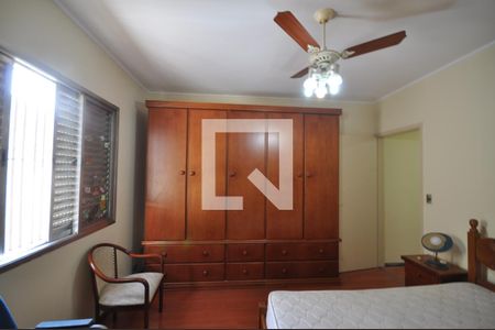 Casa à venda com 170m², 3 quartos e 2 vagasQuarto 3