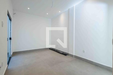 Casa de condomínio à venda com 260m², 3 quartos e 3 vagasSuíte 1