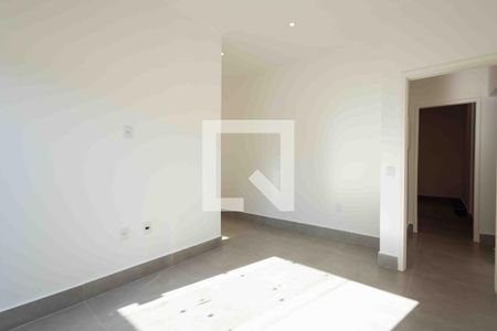 Casa de condomínio à venda com 260m², 3 quartos e 3 vagasSuíte 2