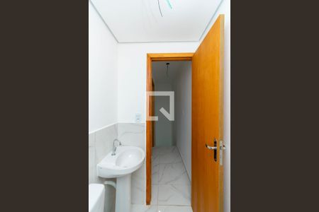 Apartamento à venda com 46m², 2 quartos e 1 vaga Apartamento à venda com 46m², 2 quartos e 1 vagaBanheiro