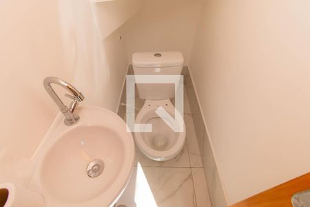 Apartamento à venda com 46m², 2 quartos e 1 vaga Apartamento à venda com 46m², 2 quartos e 1 vagaLavabo