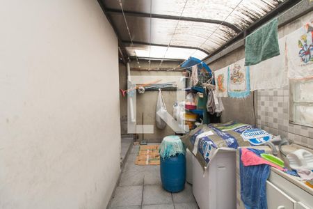 Casa à venda com 400m², 3 quartos e 3 vagas Casa à venda com 400m², 3 quartos e 3 vagasÁrea de Serviço