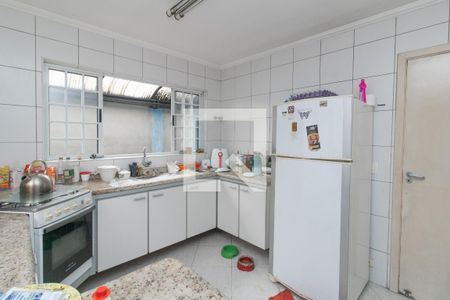 Casa à venda com 400m², 3 quartos e 3 vagas Casa à venda com 400m², 3 quartos e 3 vagasCozinha