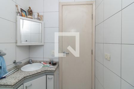 Banheiro da Suíte 1 de casa à venda com 3 quartos, 400m² em Vila Califórnia, São Paulo