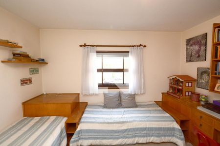 Casa à venda com 180m², 4 quartos e 2 vagasQuarto 2