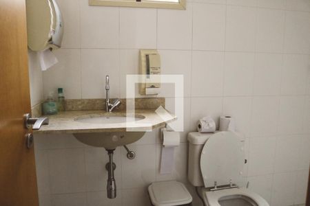 Apartamento à venda com 130m², 4 quartos e 3 vagas Apartamento à venda com 130m², 4 quartos e 3 vagasÁrea comum - Academia