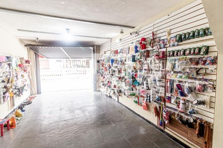 Casa à venda com 272m², 3 quartos e 2 vagas Casa à venda com 272m², 3 quartos e 2 vagasGaragem