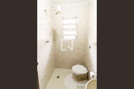 Casa à venda com 272m², 3 quartos e 2 vagas Casa à venda com 272m², 3 quartos e 2 vagasBanheiro 2