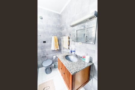 Casa à venda com 272m², 3 quartos e 2 vagas Casa à venda com 272m², 3 quartos e 2 vagasBanheiro 3