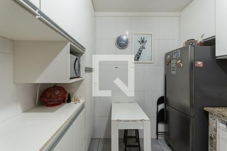 Casa à venda com 240m², 5 quartos e sem vagaCozinha  2  (segundo andar)