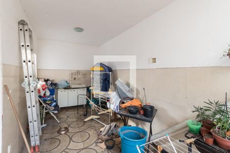 Casa à venda com 240m², 5 quartos e sem vagaLavanderia