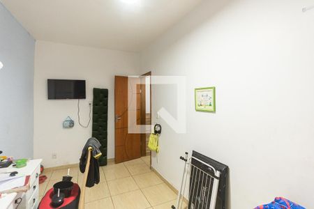 Casa à venda com 240m², 5 quartos e sem vagaQuarto 2  (segundo andar)